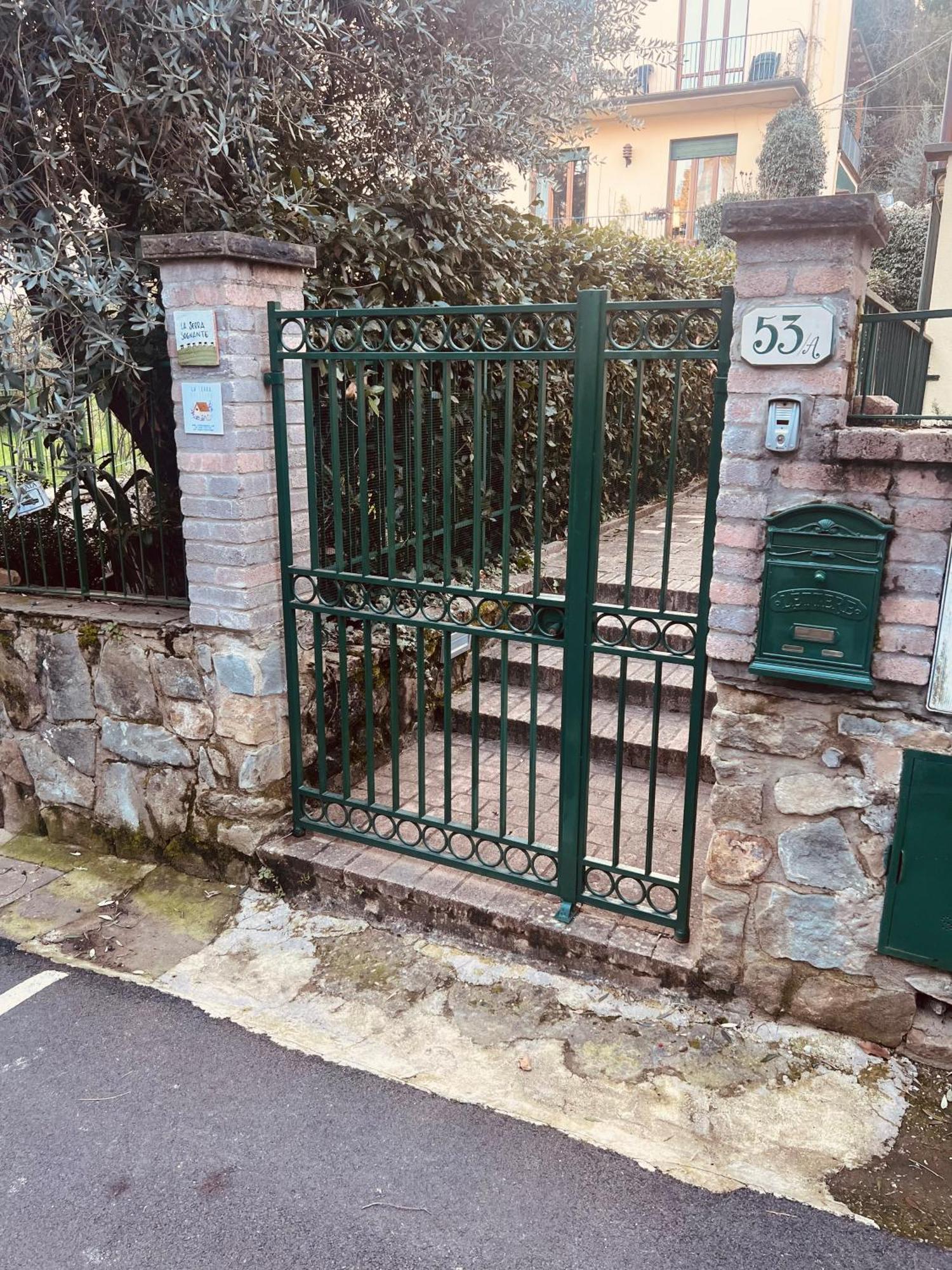 La Serra Sognante, Un Rifugio Incantevole Tra Natura E Relax Florence Exterior photo
